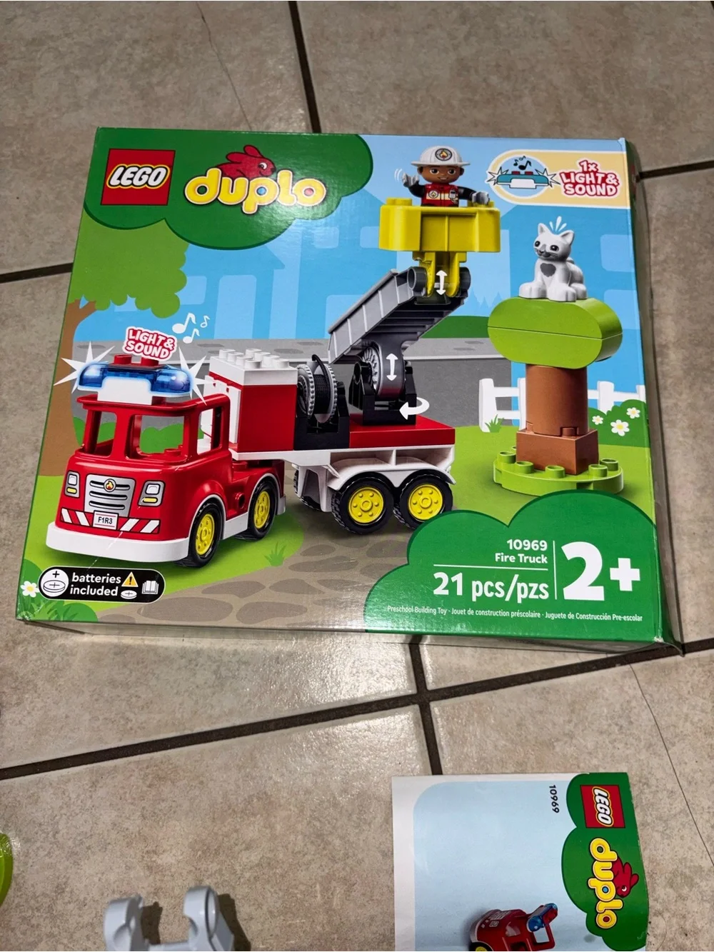 Lego Duplo Red Fire light up Truck Playset incomplete pcs
